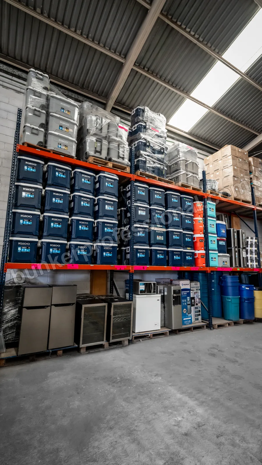Bodega y equipo de Bunker Professional — 8