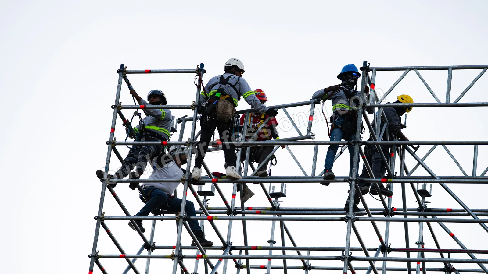 Montaje técnico para ARRE — 48