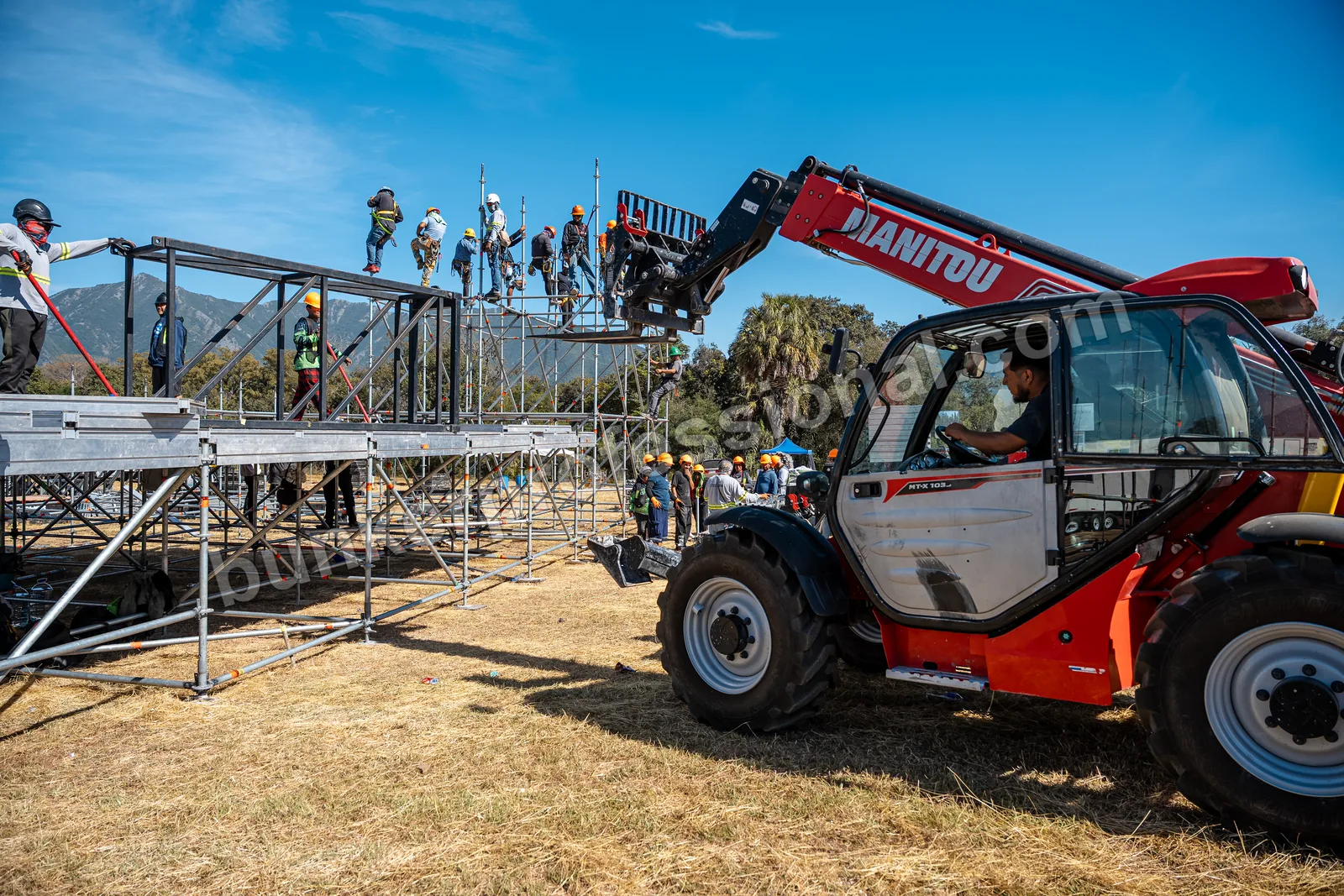 Montaje técnico para Bendito Rodeo — 32