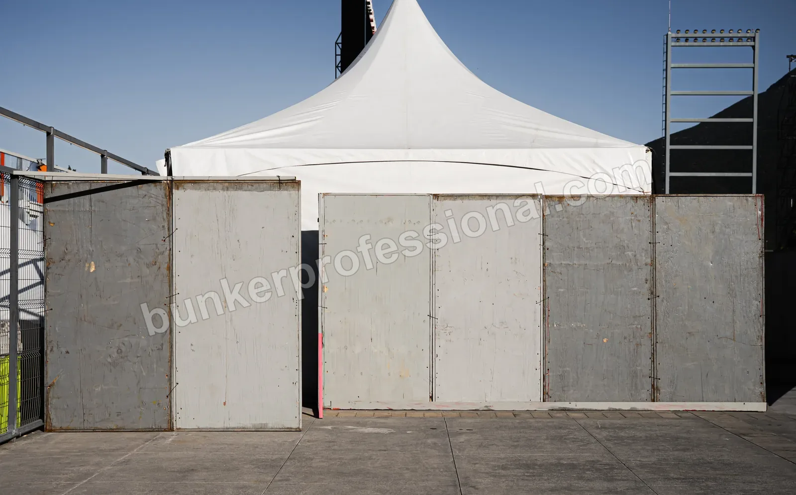 Montaje técnico para Corona Sessions — 37