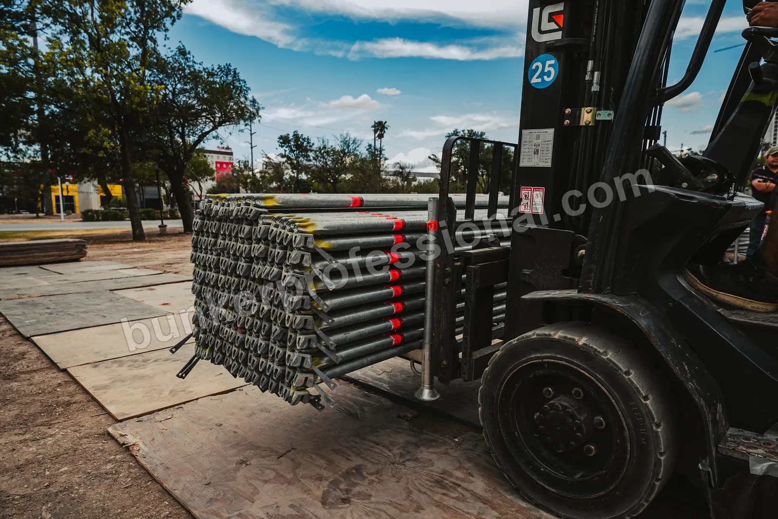 Montaje técnico para DALE MIXX — 9