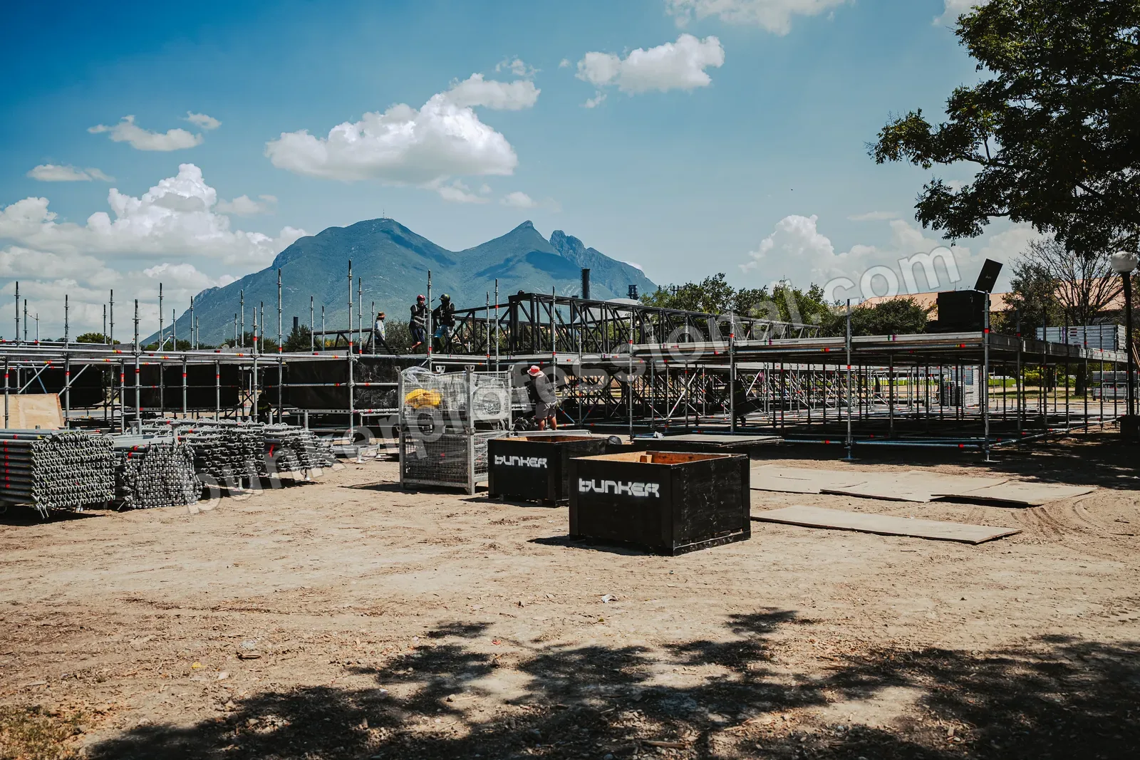 Montaje técnico para DALE MIXX — 12