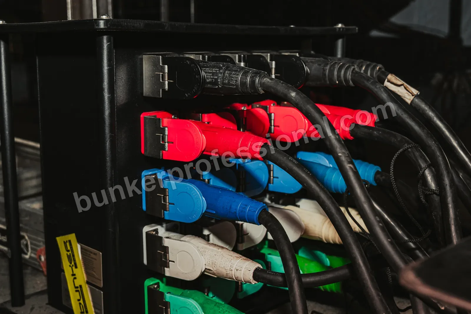 Montaje técnico para DALE MIXX — 44