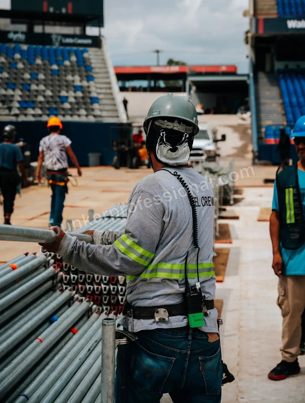 Montaje técnico para Fuerza Regida — 18