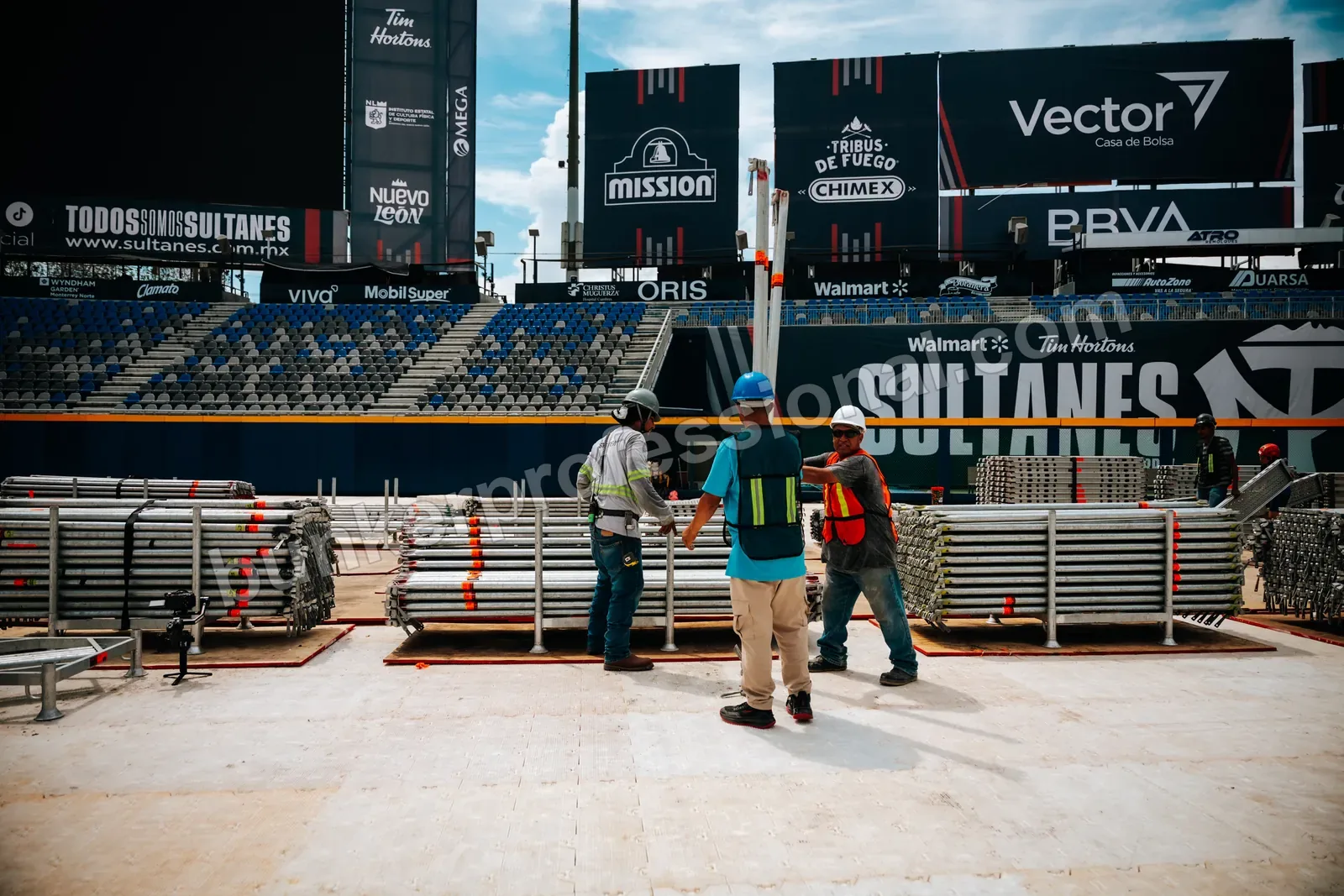 Montaje técnico para Fuerza Regida — 23