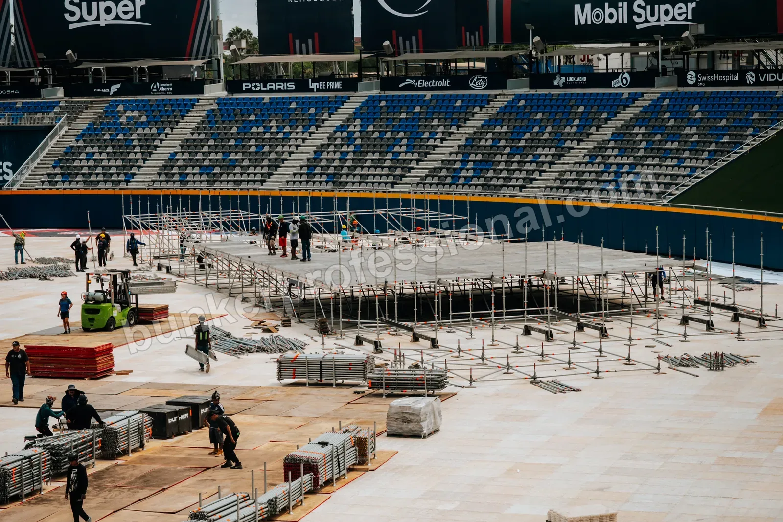 Montaje técnico para Fuerza Regida — 27