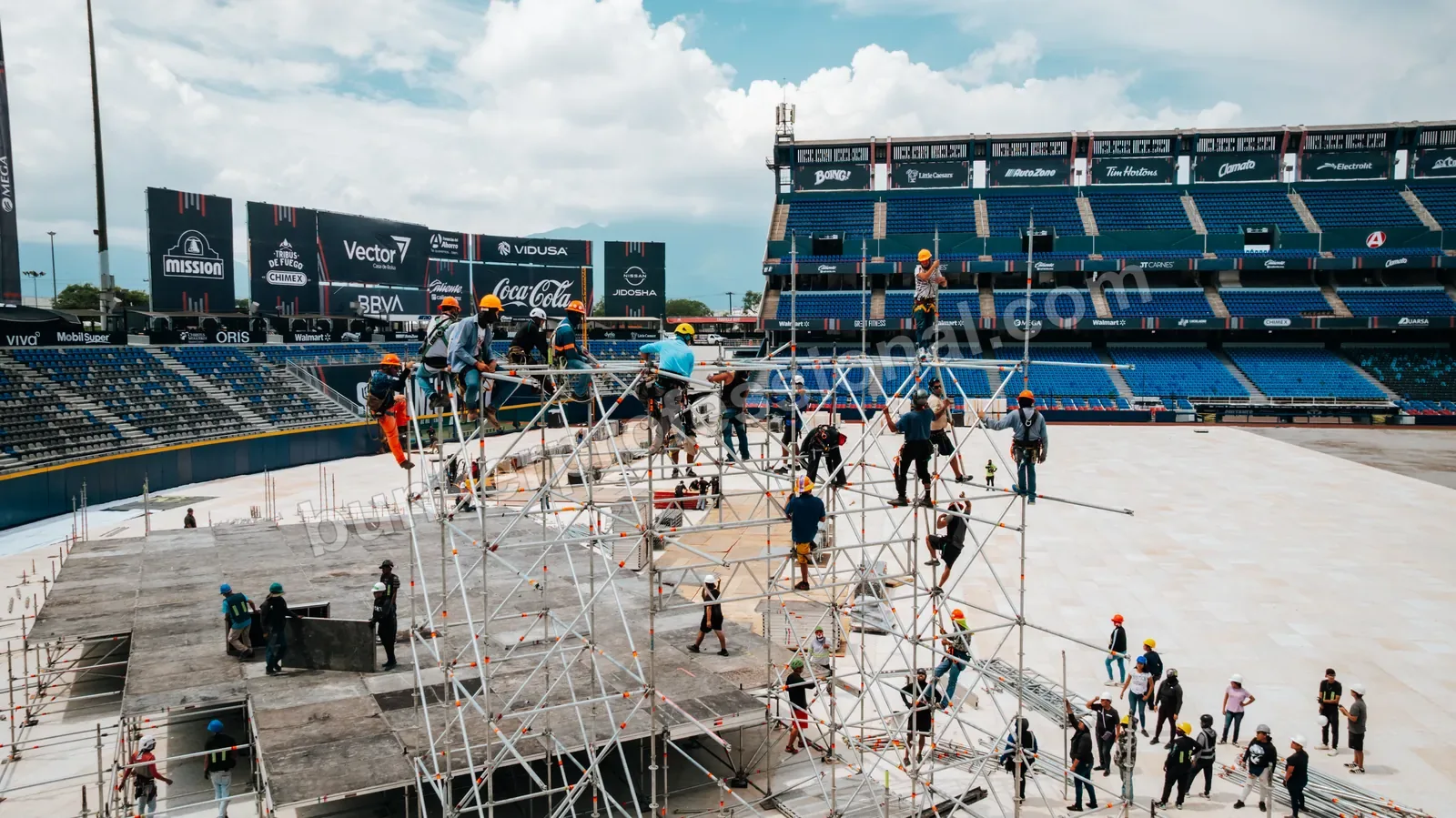 Montaje técnico para Fuerza Regida — 36