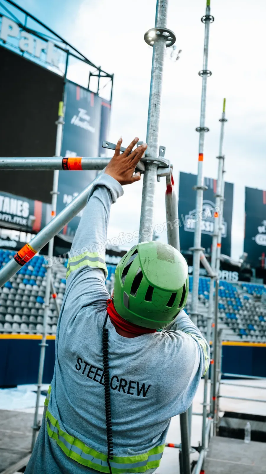 Montaje técnico para Fuerza Regida — 74
