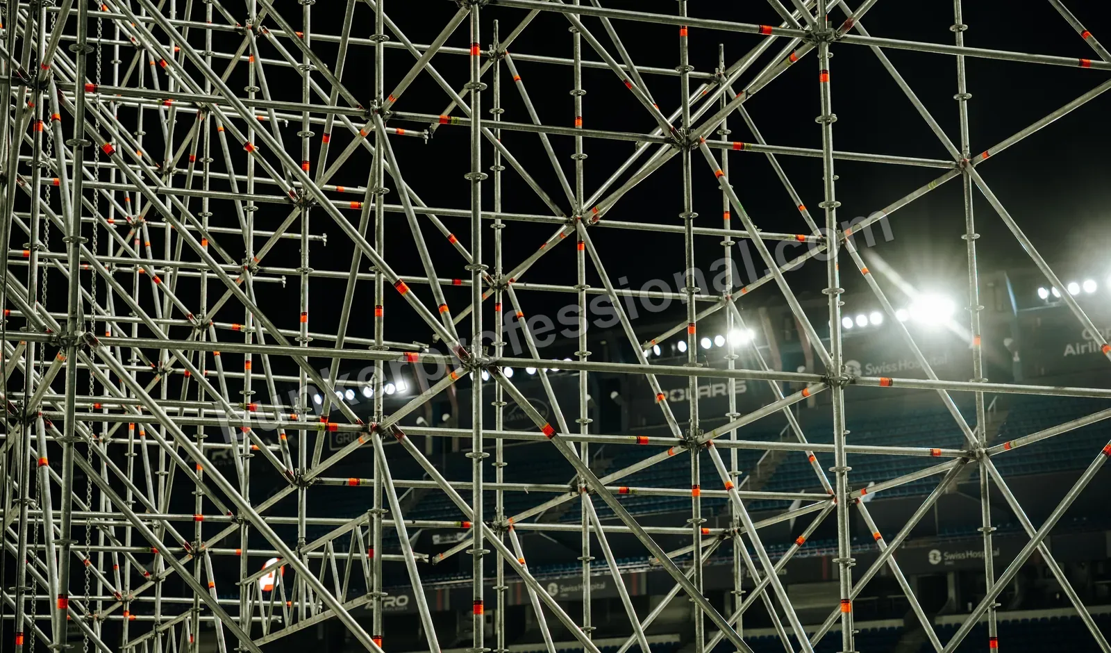 Montaje técnico para Fuerza Regida — 107