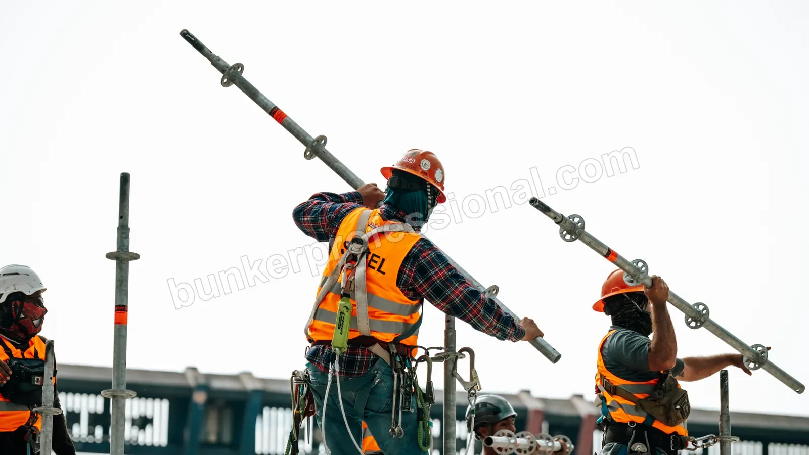 Montaje técnico para Fuerza Regida — 133