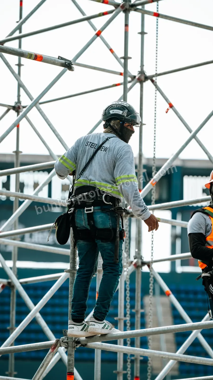 Montaje técnico para Fuerza Regida — 135