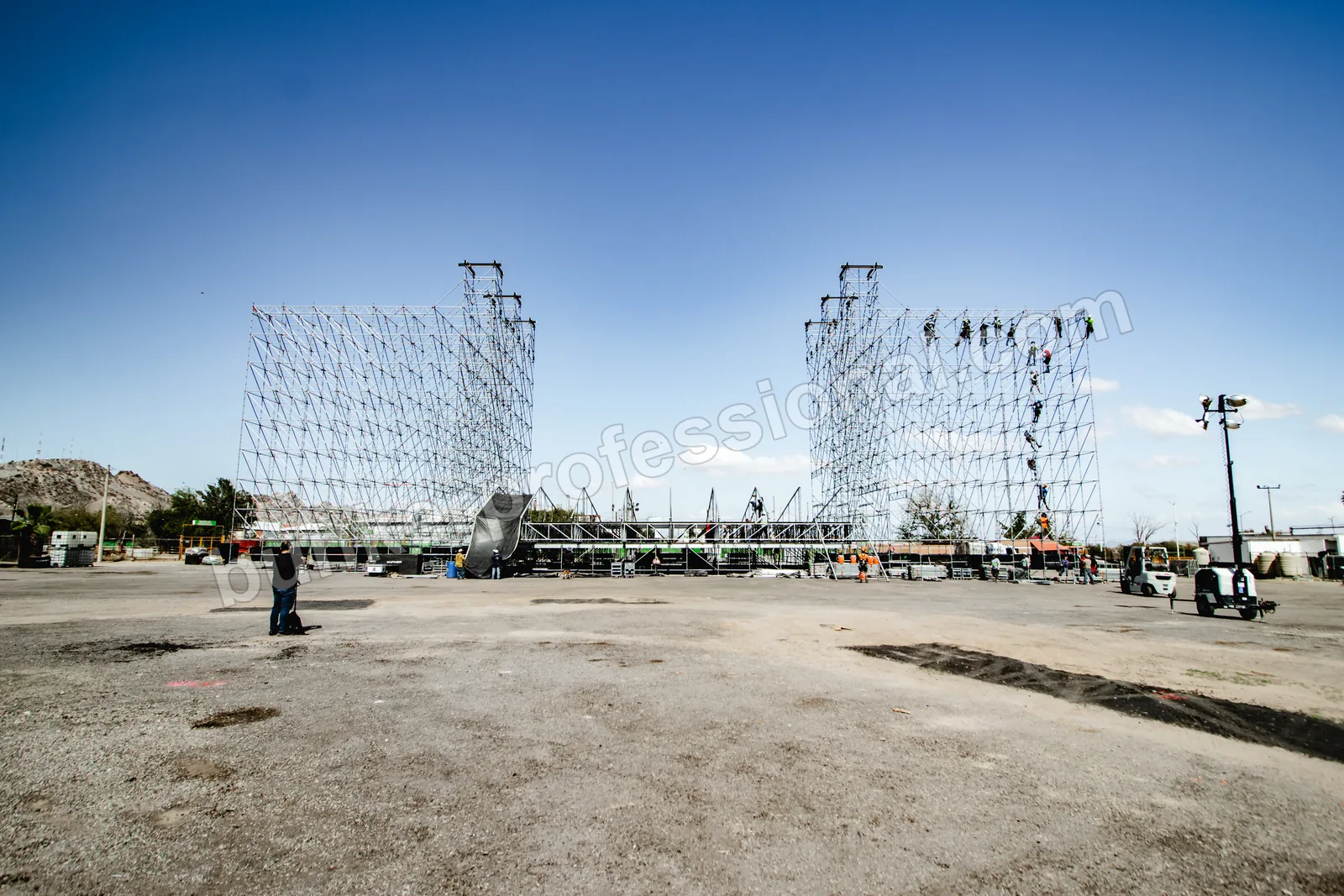 Montaje técnico para La Cura — 21