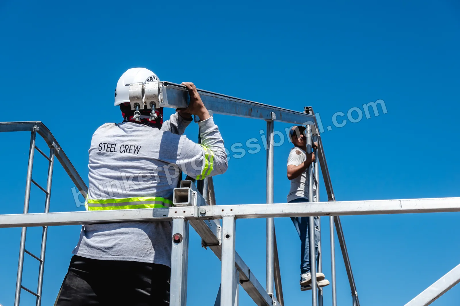 Montaje técnico para La Cura — 111