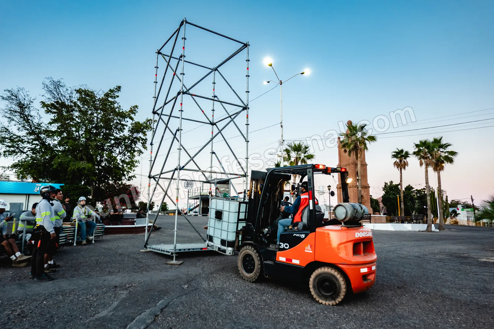 Montaje técnico para La Cura — 112