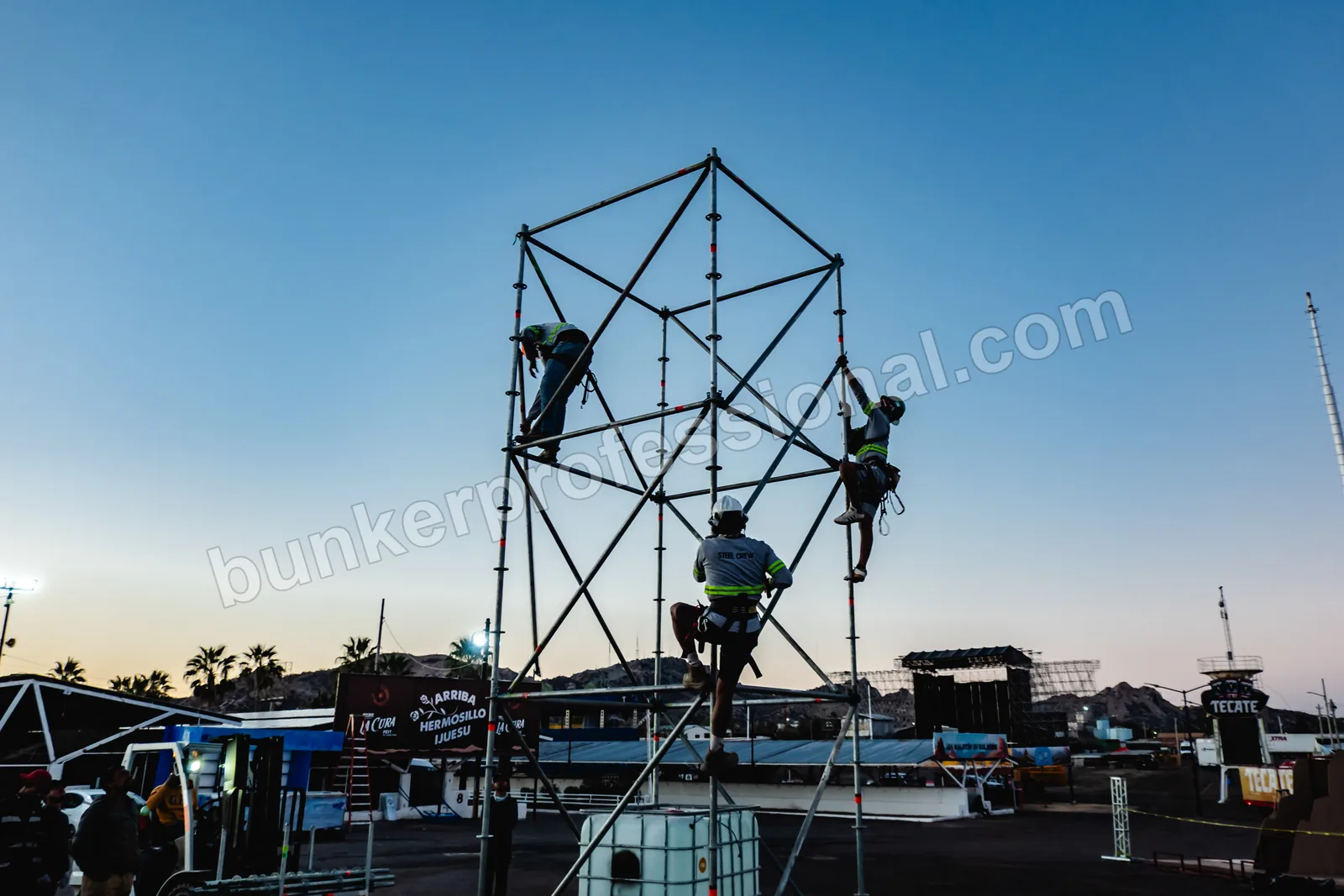 Montaje técnico para La Cura — 114