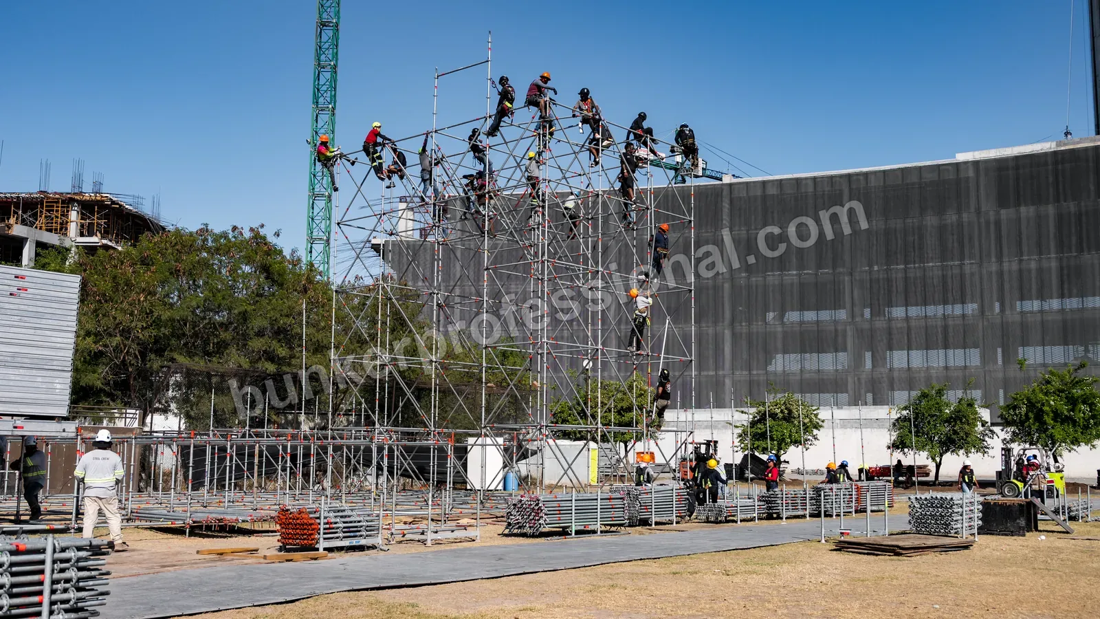 Montaje técnico para PAL NORTE — 56
