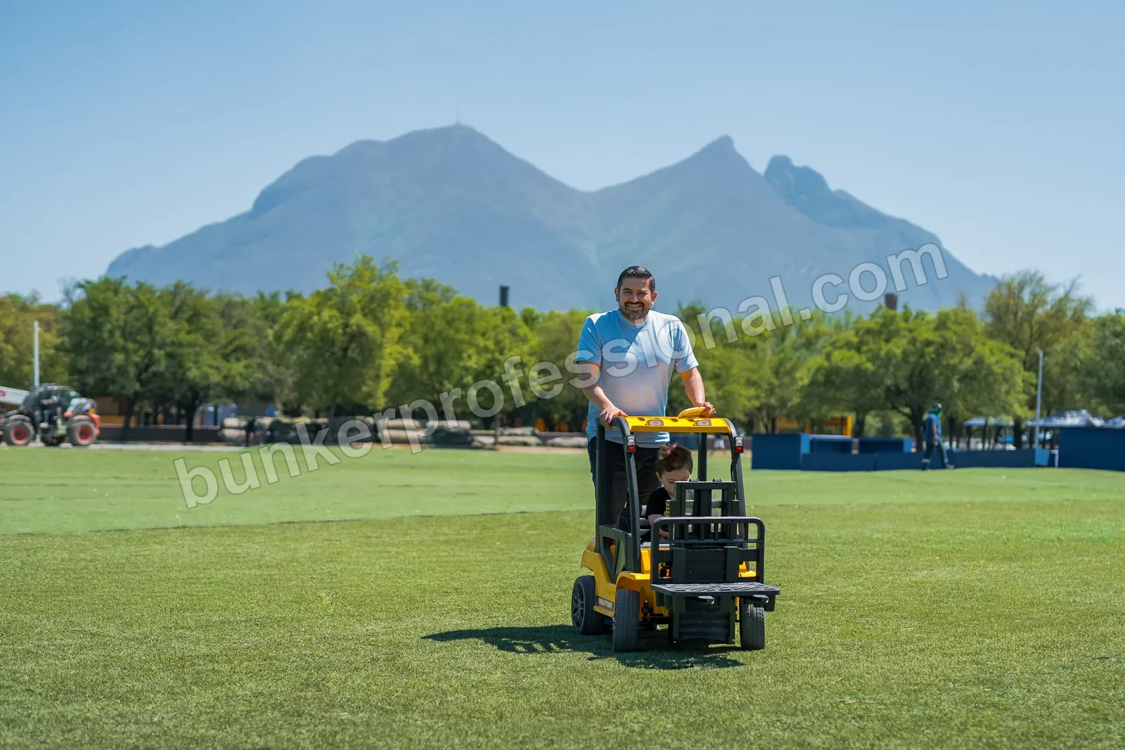 Montaje técnico para PAL NORTE — 125