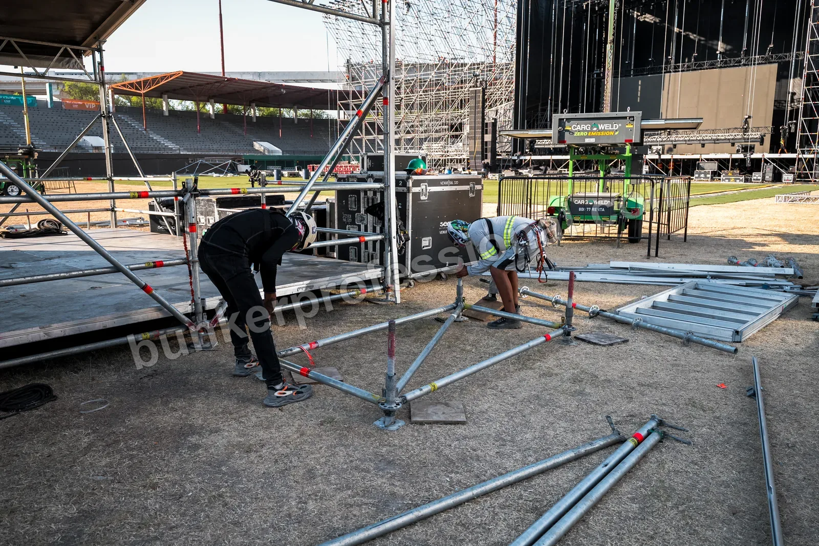 Montaje técnico para PAL NORTE — 214