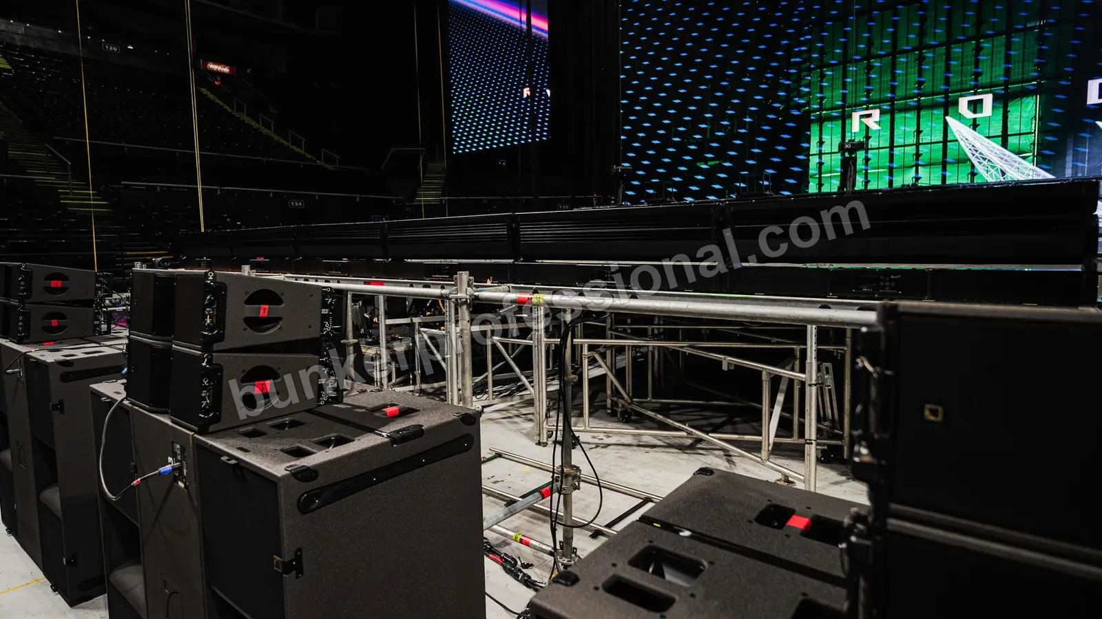 Montaje técnico para Rauw Alejandro — 21