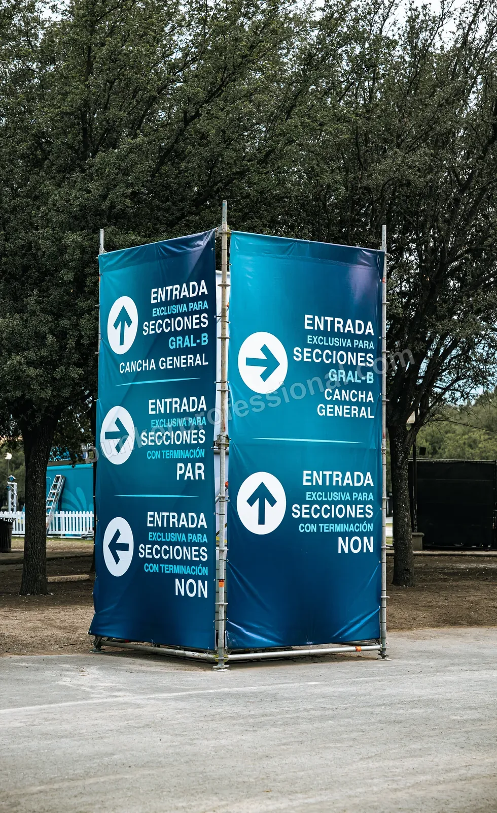Montaje técnico para Shakira — 134